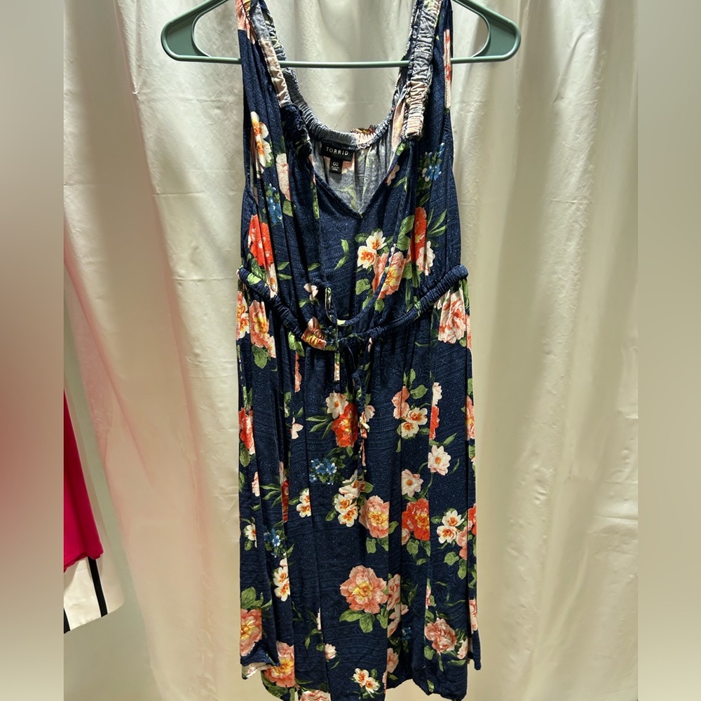 Dress lot size 10-12